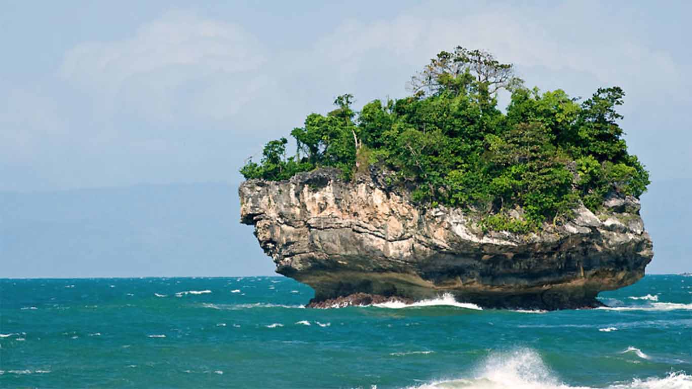 harga tiket masuk pantai sawarna banten