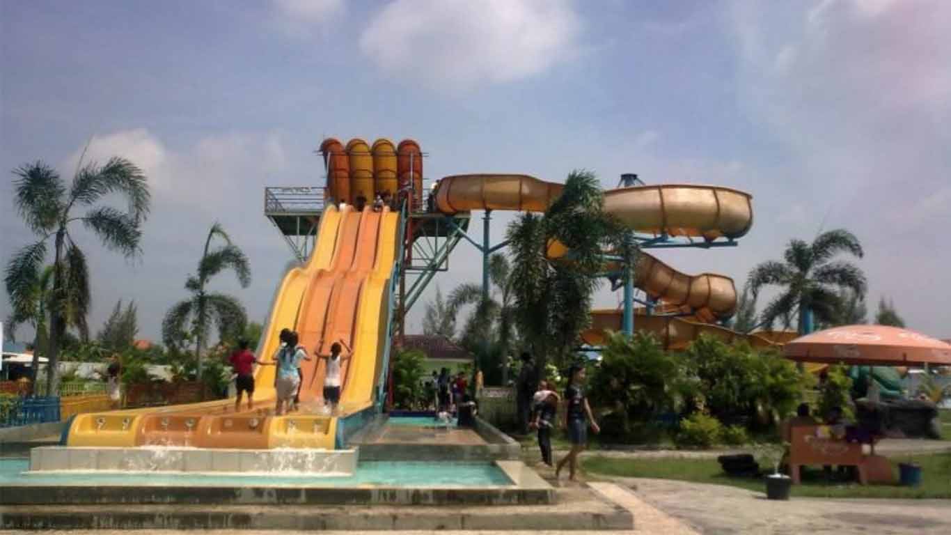 Wahana Harga Tiket Masuk Waterboom Bojongsari Indramayu 2021