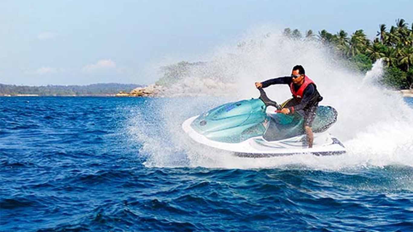 pantai tanjung lesung untuk umum