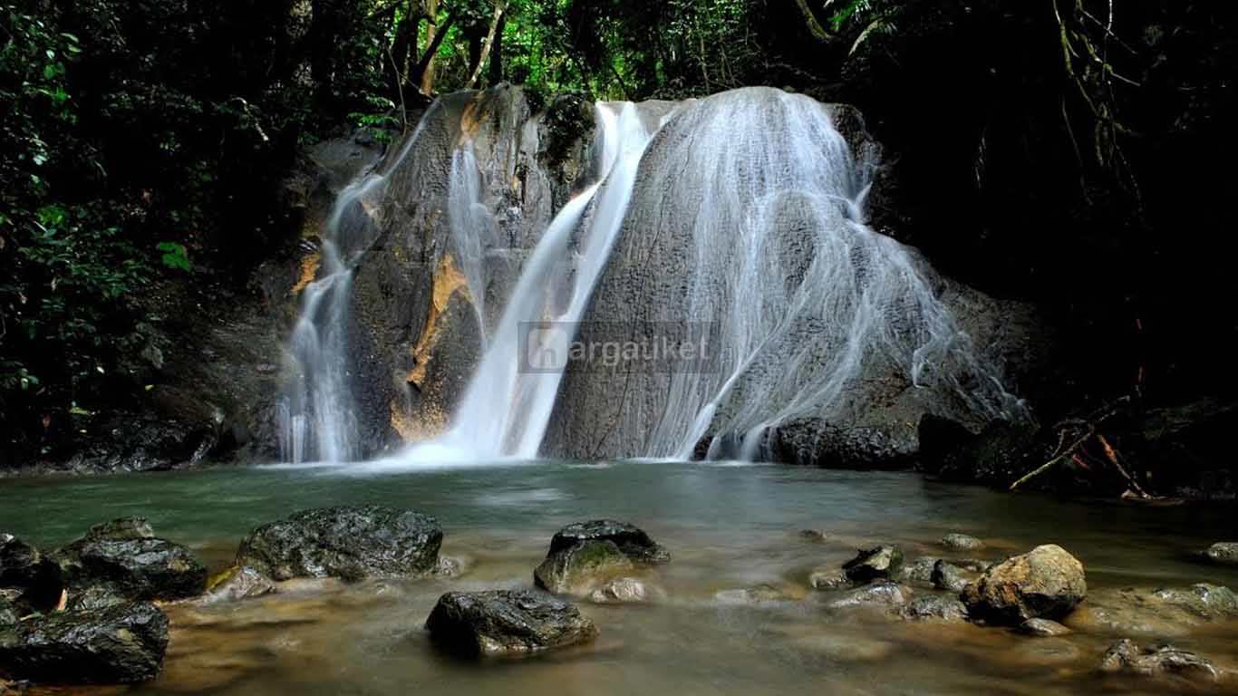 Air Terjun Kuta Malaka