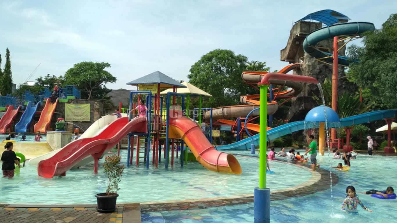 Fun Park Waterboom Bekasi Timur Regensi