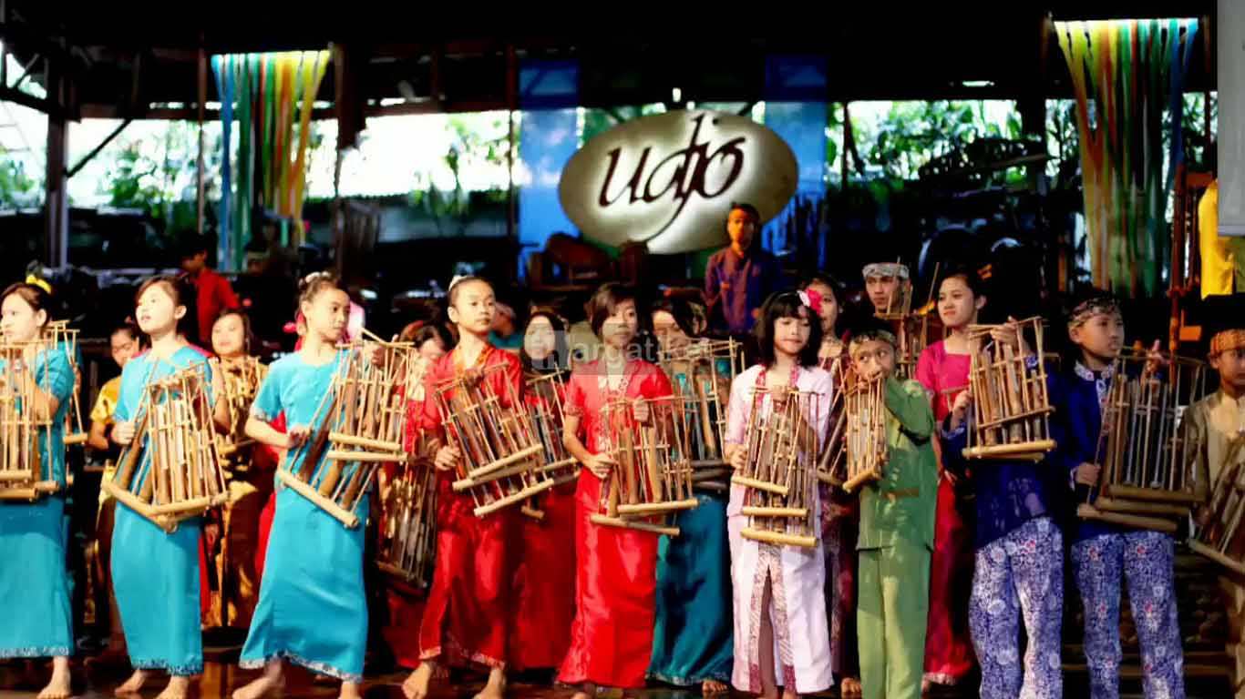 Saung Angklung Udjo