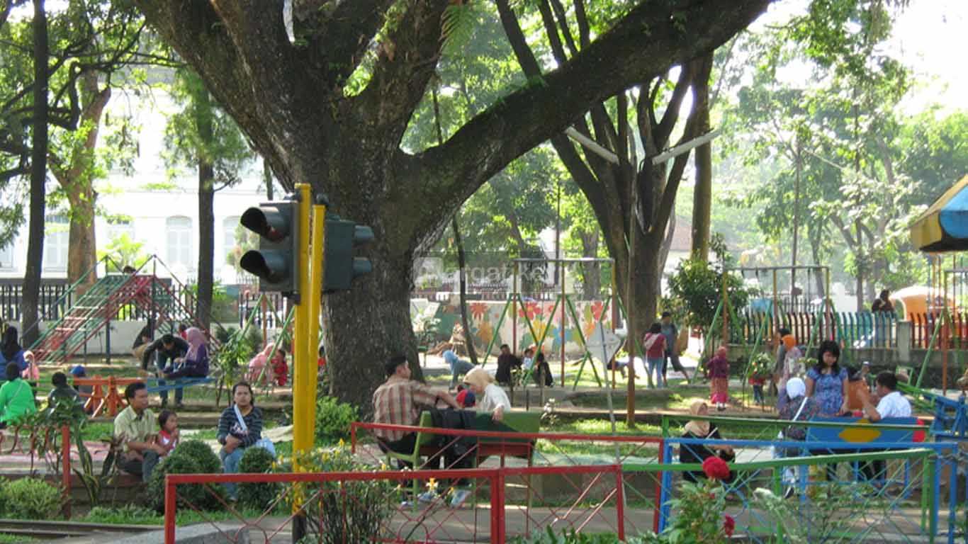 Taman Lalu Lintas Ade Irma Suryani Nasution