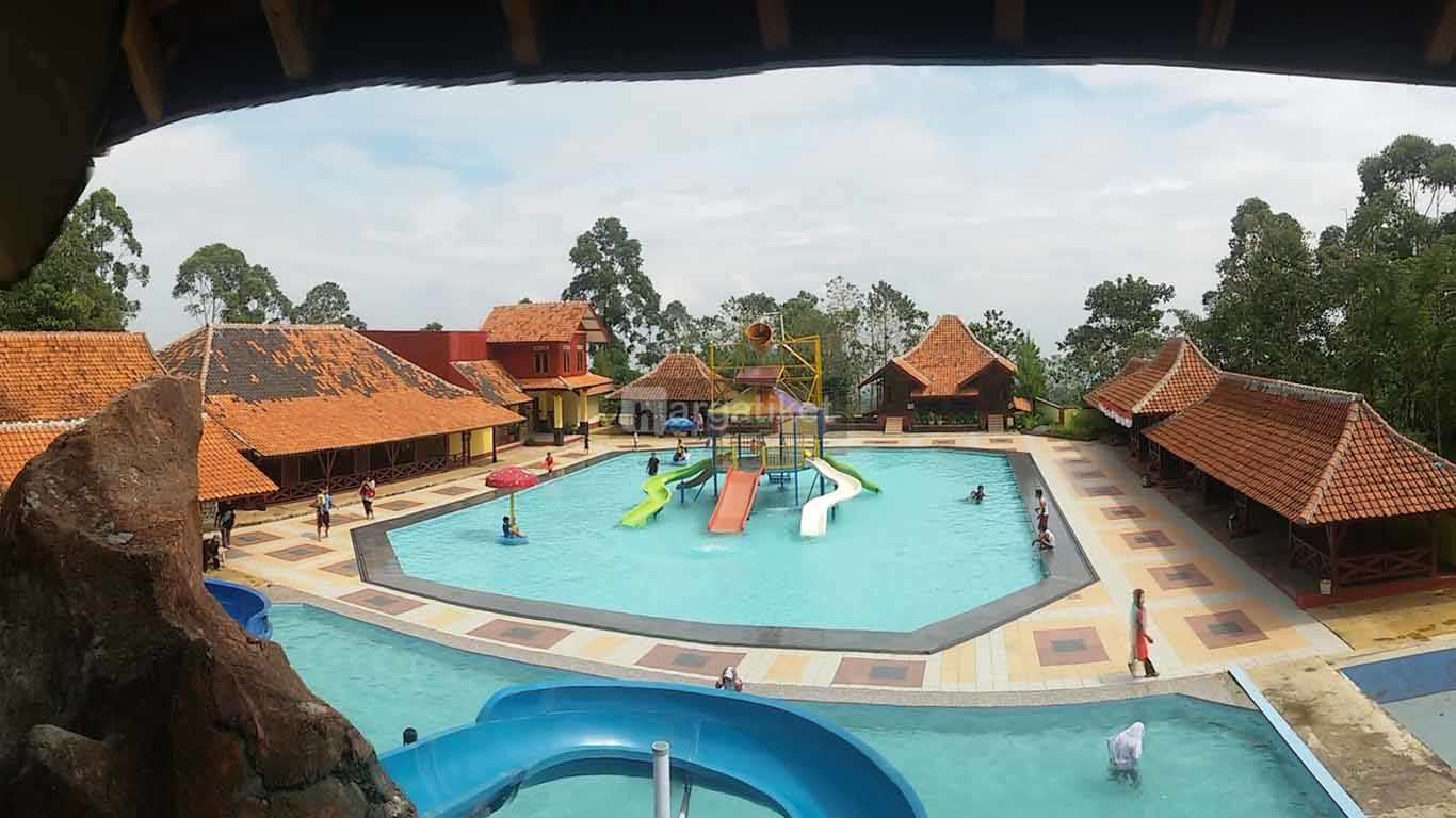 WaterBoom Yasmin Sport Center