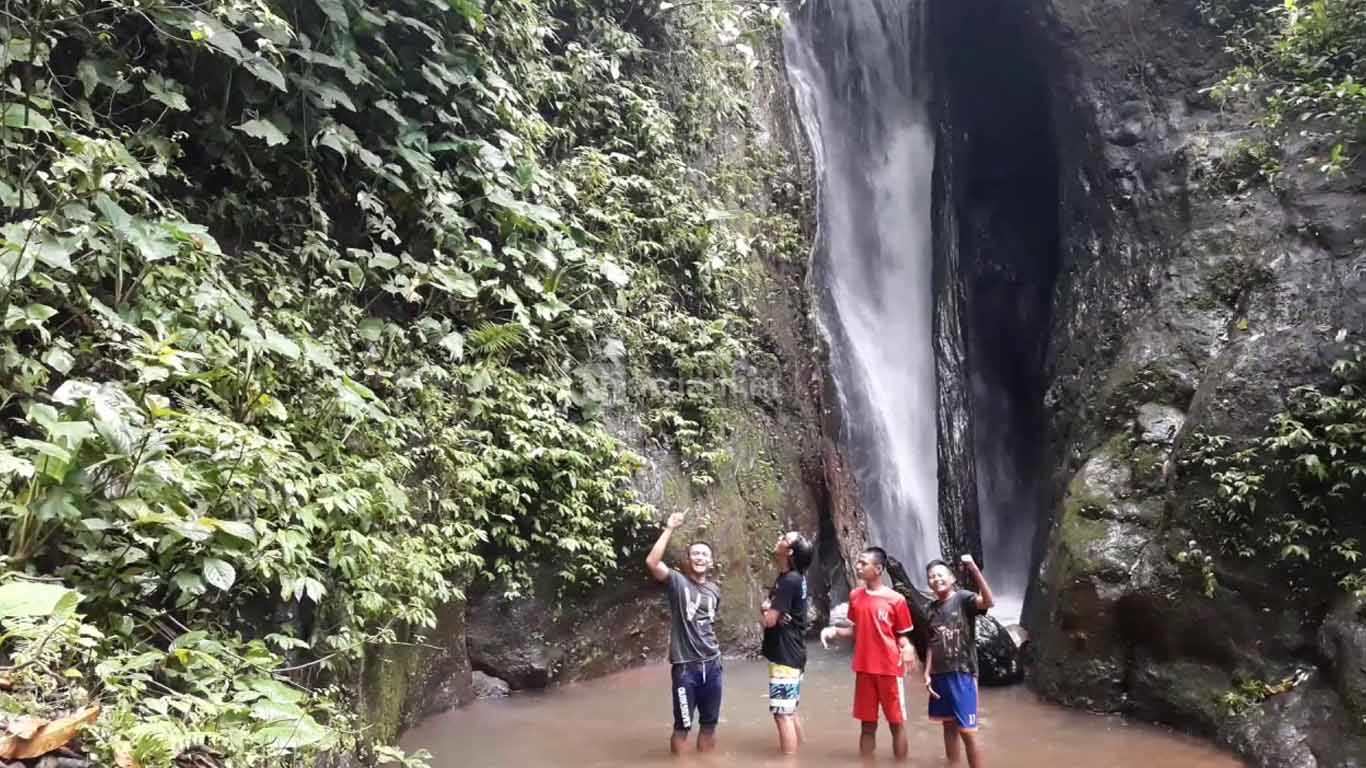 Air Terjun Bekakak