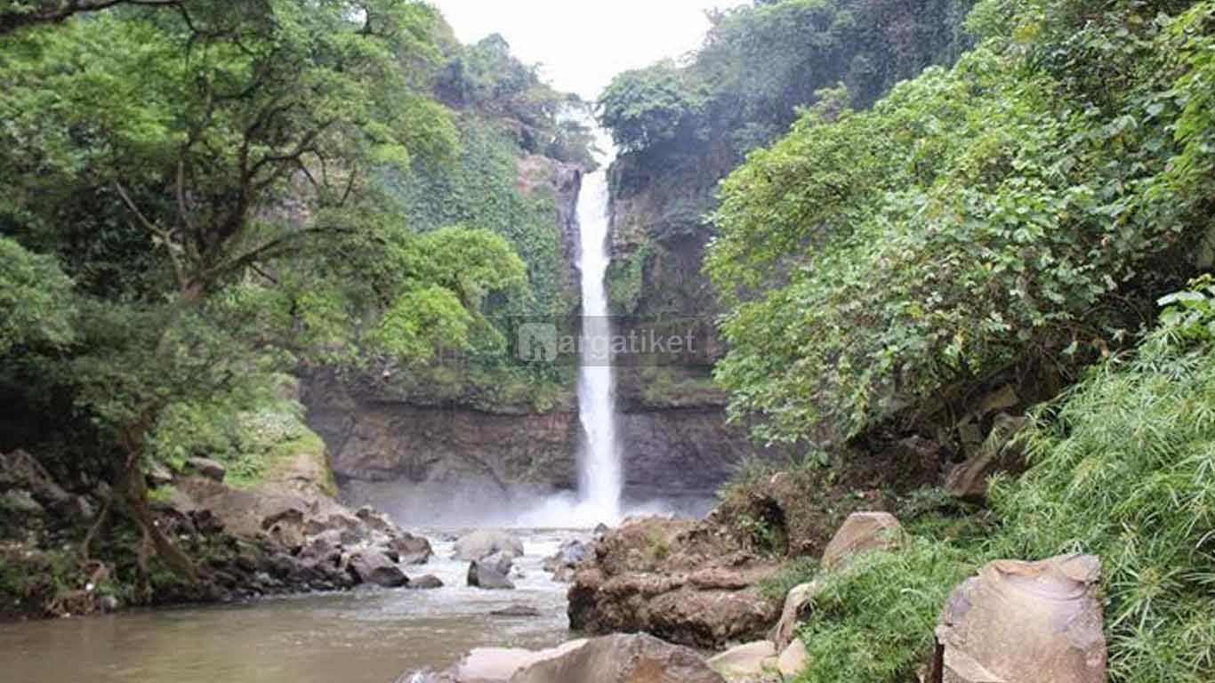 Air Terjun Coban Baung