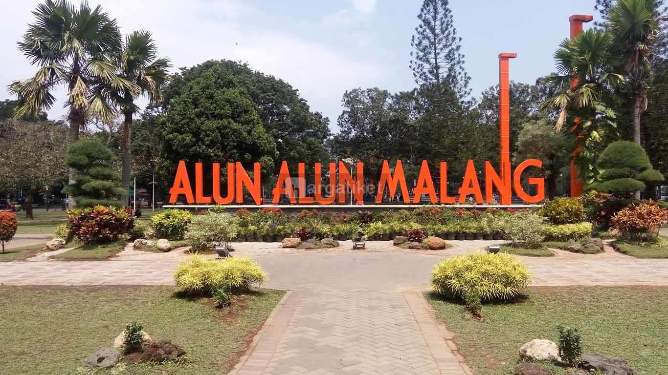 Alun Alun Merdeka Malang