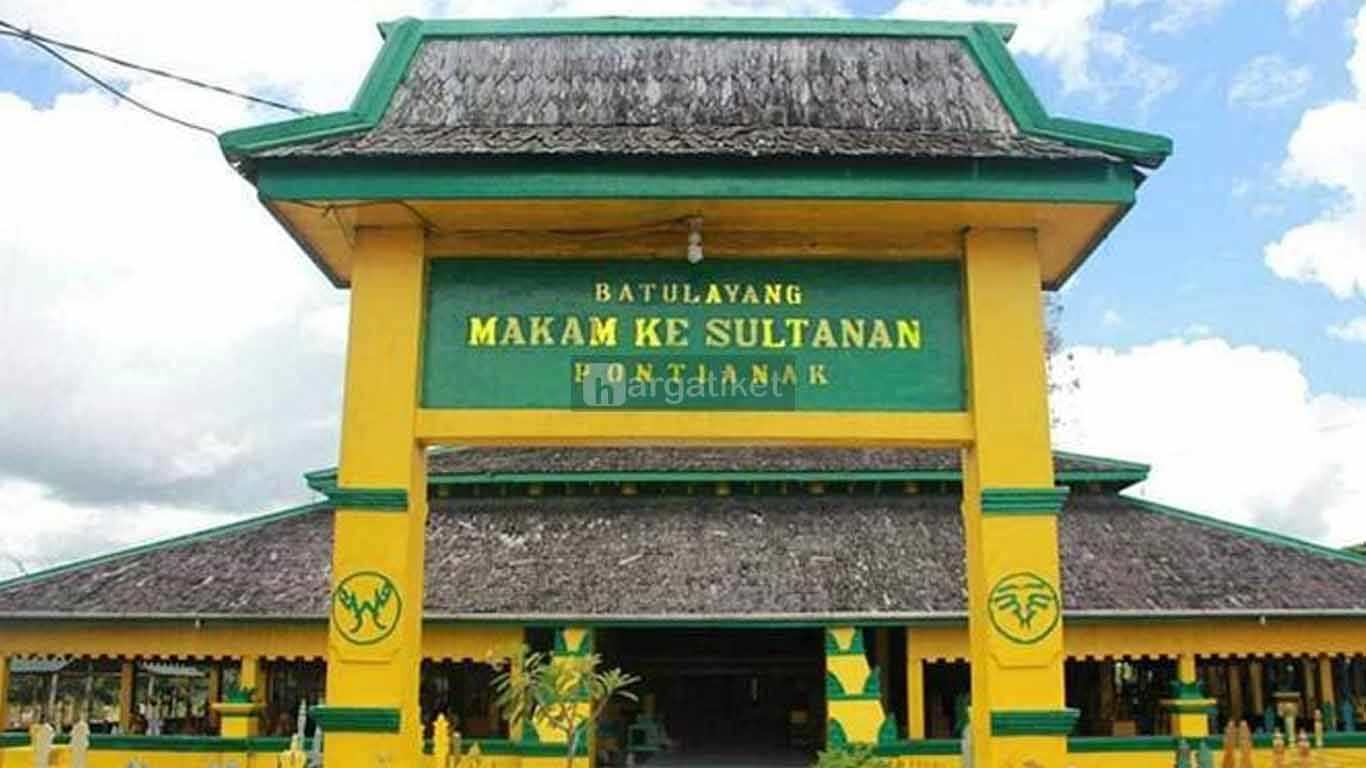 Batulayang Makam Kesultanan Pontianak