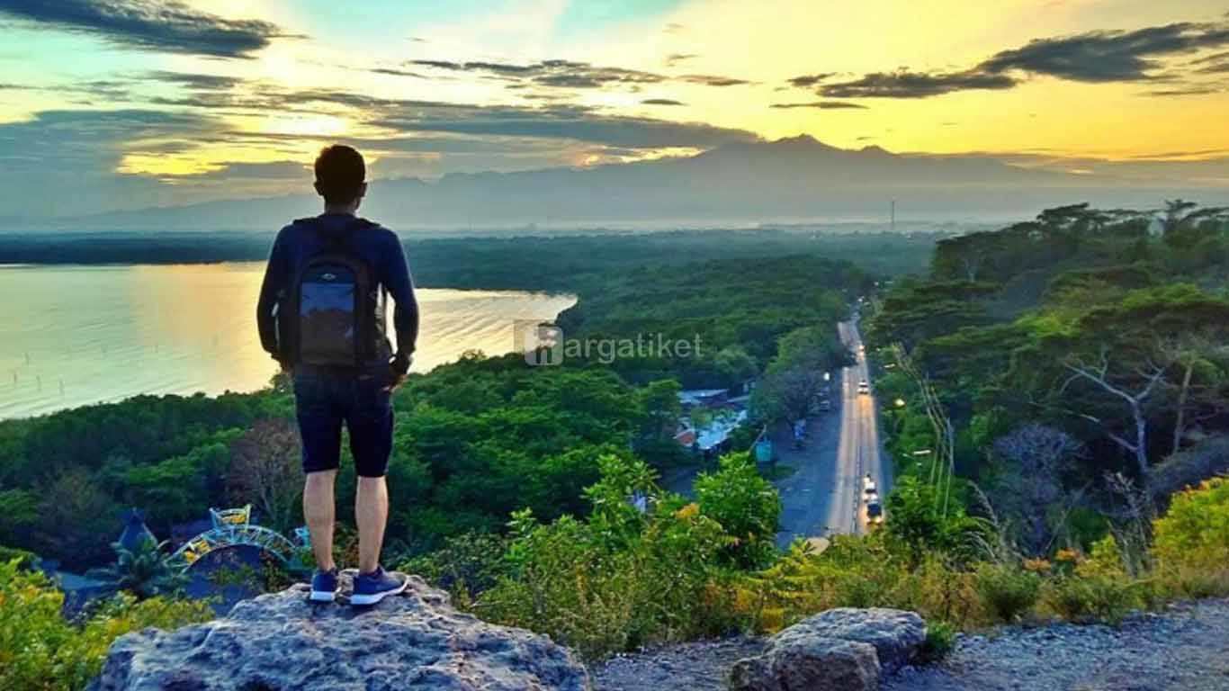 Bukit Bintang Tumpak Waru