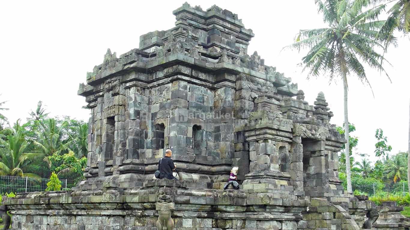 Candi Ngawen