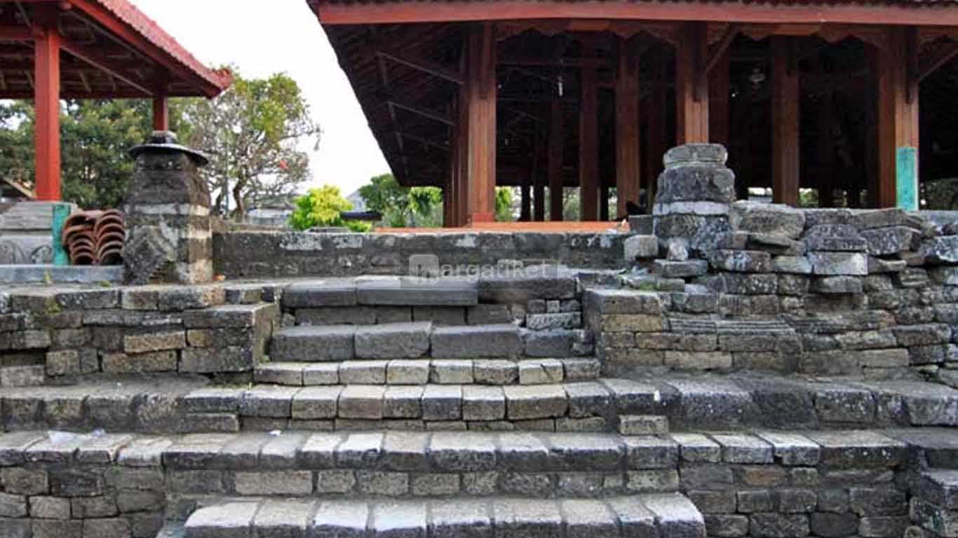 Candi Setono Gedong