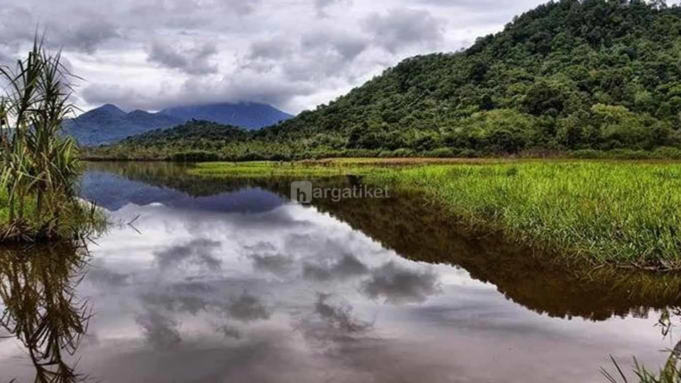 Danau Serantangan