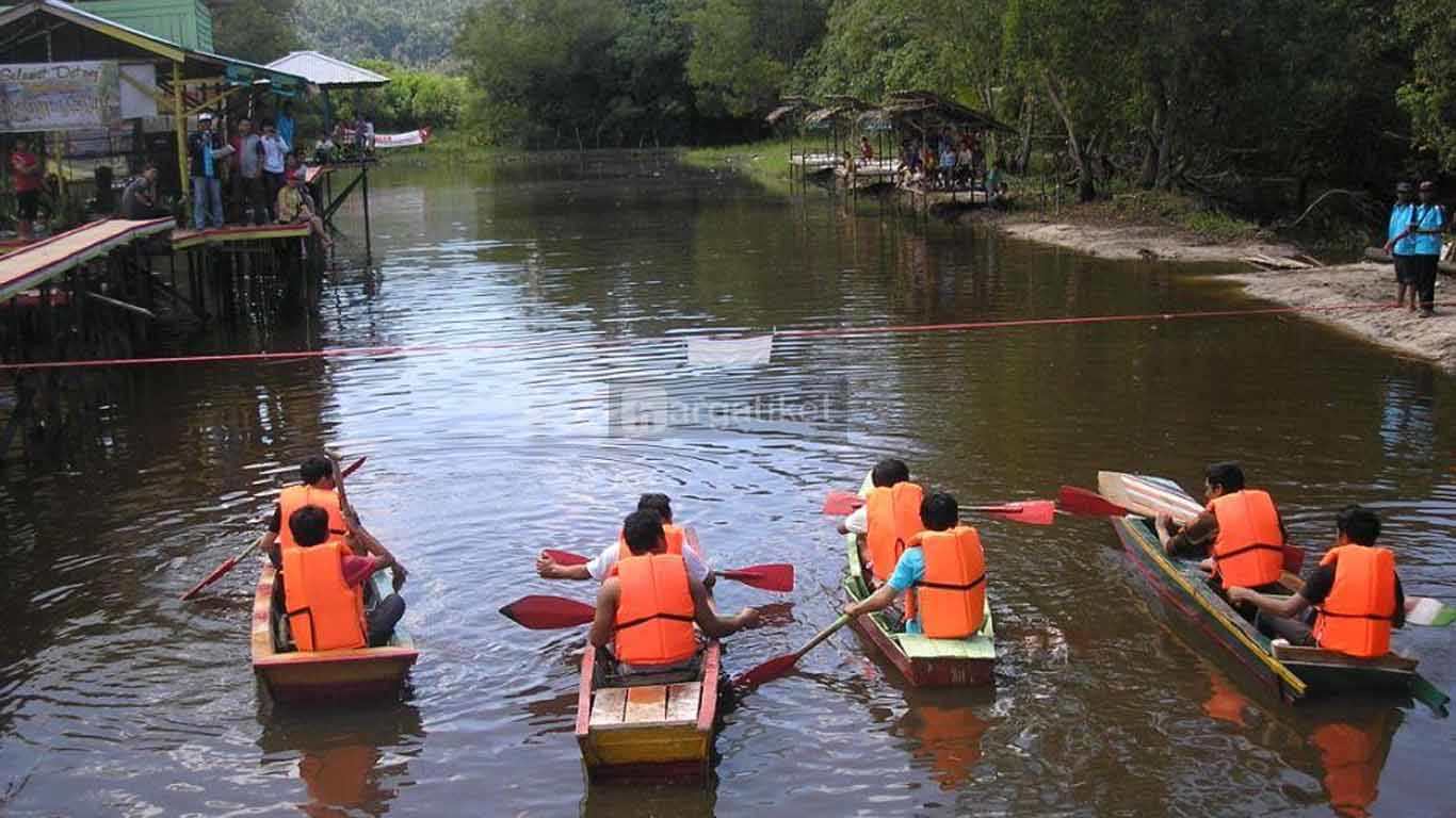 Danau Tadow Indah