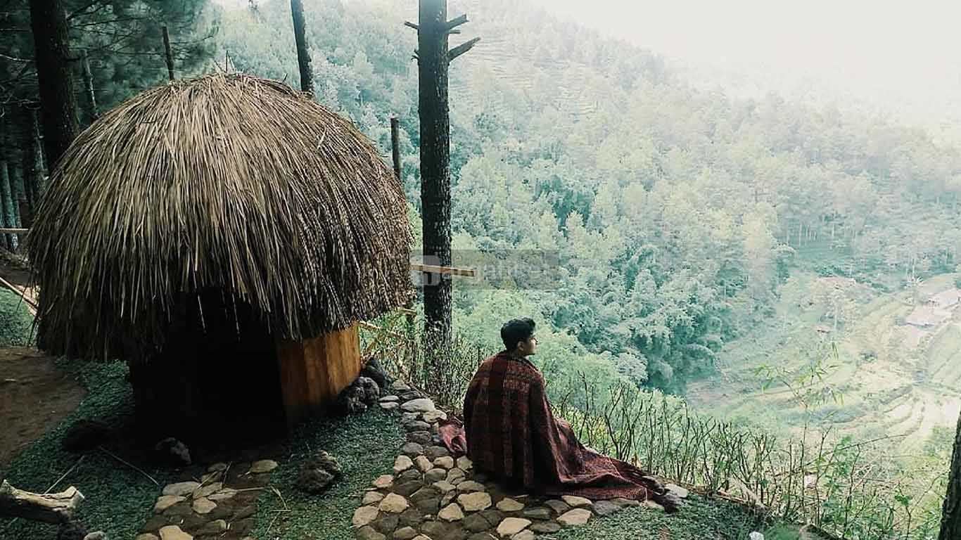 Goa Pinus Gunung Banyak