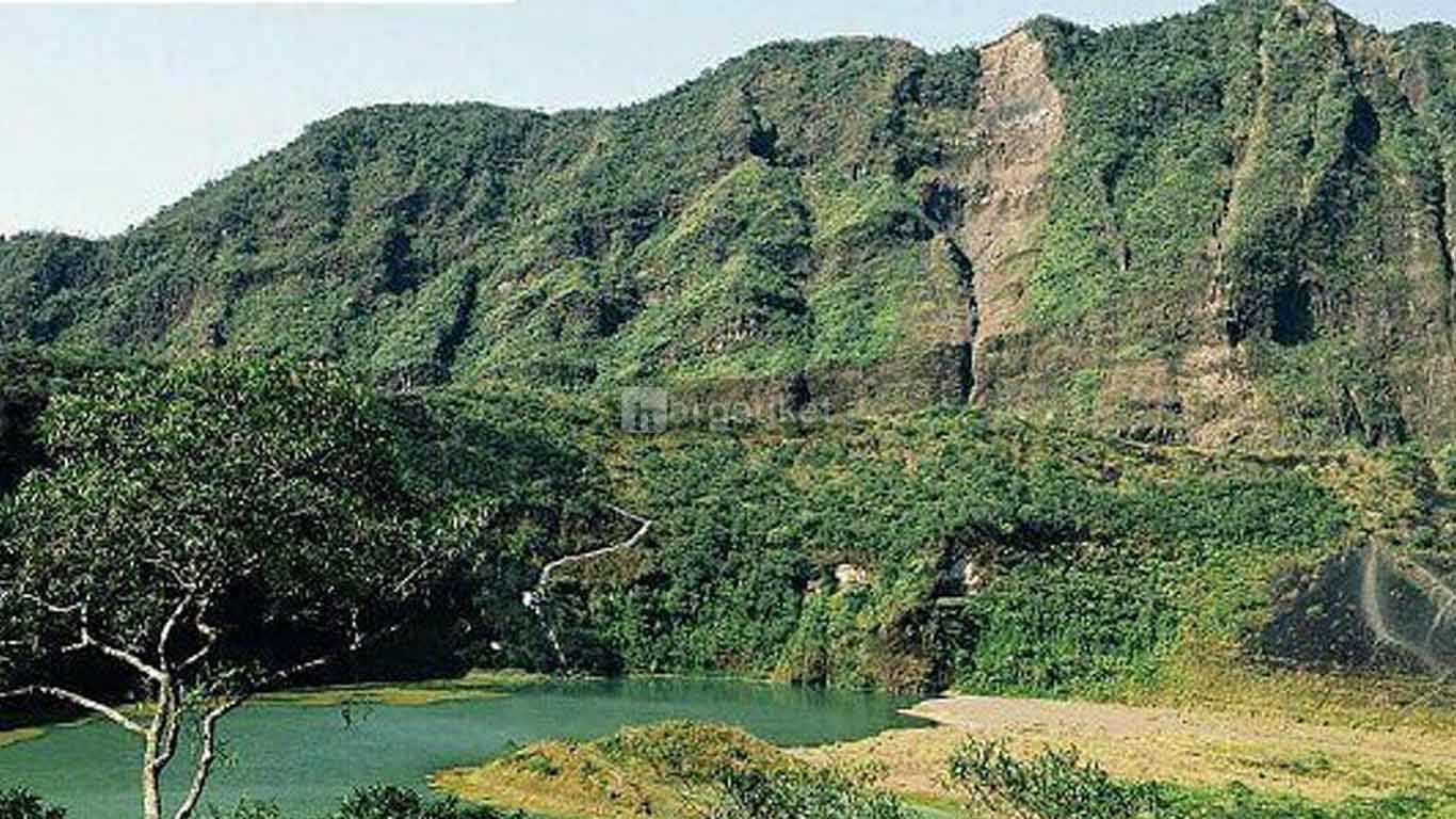 Gunung Galunggung Tasikmalaya