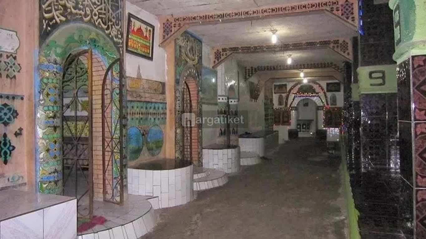 Masjid Pintu Seribu