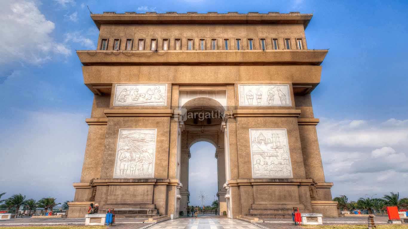 Monumen Simpang Lima Gumul