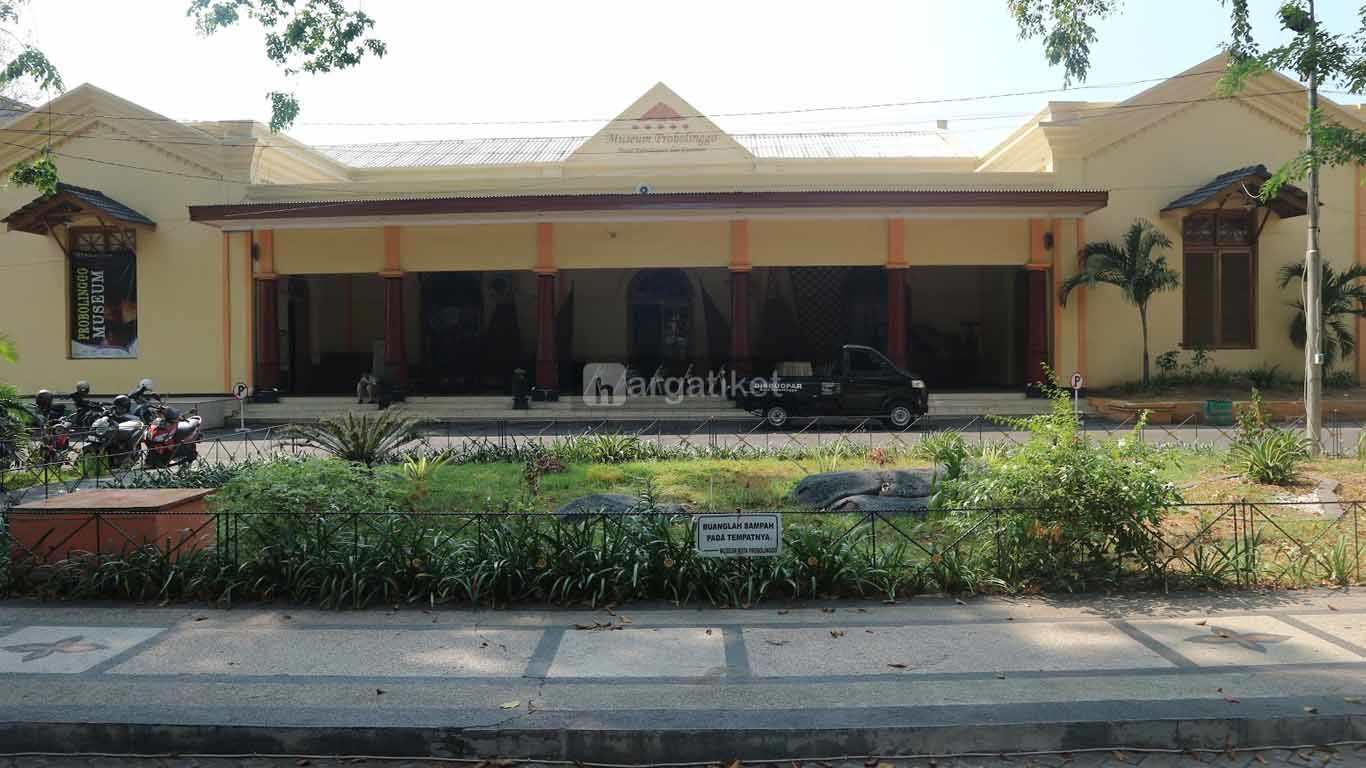 Tiket Masuk Museum Probolinggo / Tiket Masuk Museum Probolinggo / Harga tiket masuk museum ... - Museum probolinggo, merupakan destinasi wisata yang menawarkan konsep sejarah dari probolinggo, museum ini terletak di jalan suroyo no 7 kota probolinggo, jadi anda tidak akan sulit.