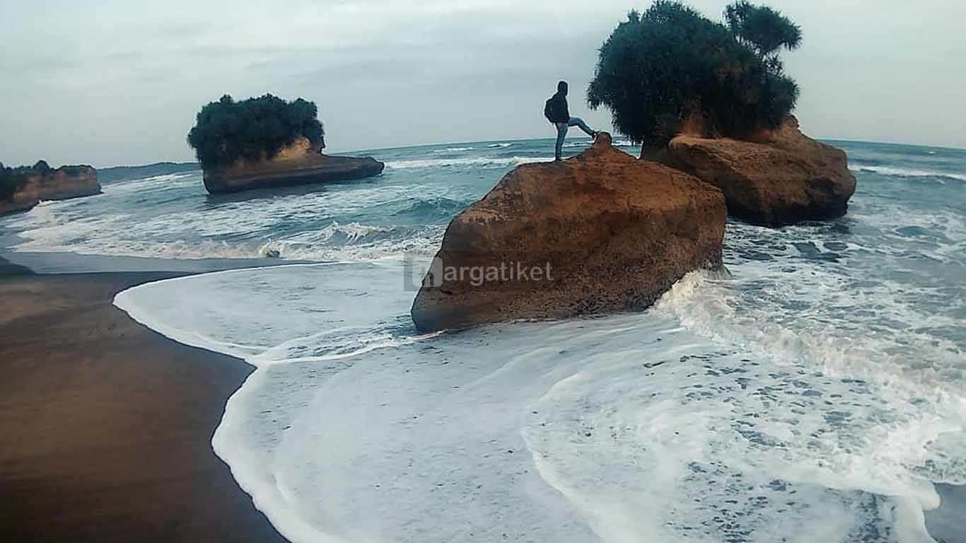 65 Tempat Wisata Di Sukabumi Dan Harga Tiket Masuk 2020