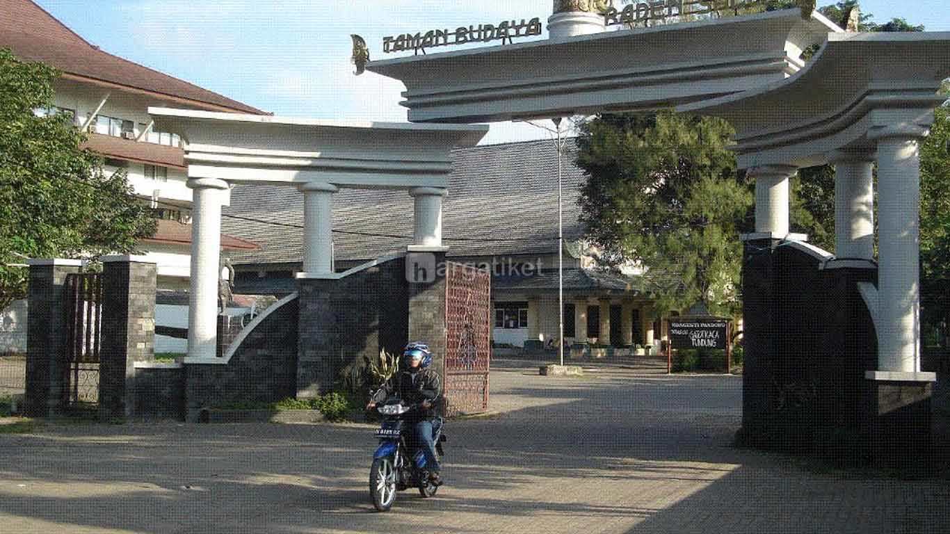 Taman Budaya Raden Saleh