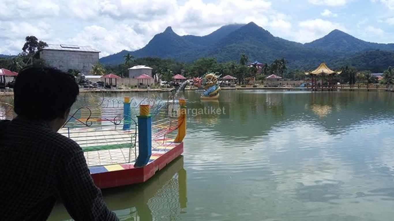 Waterboom Gunung Poteng