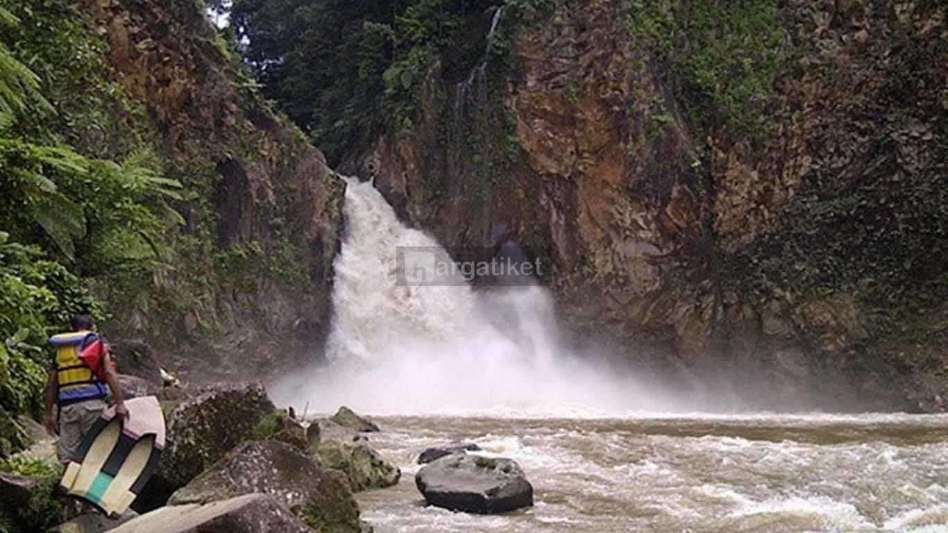 air terjun kedabuhan kota subulussalam aceh