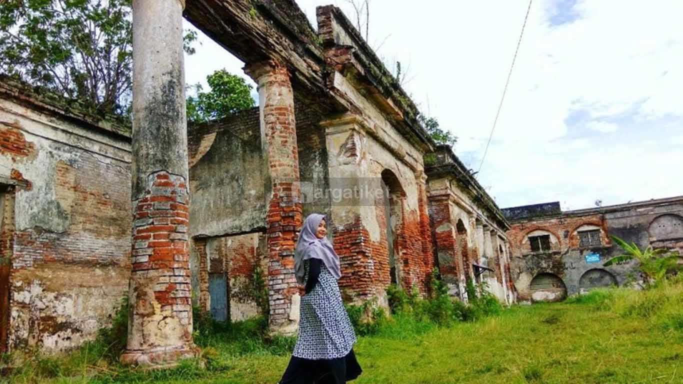 benteng pendem semarang