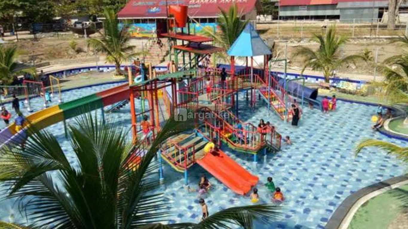 Waterboom Banua Anyar