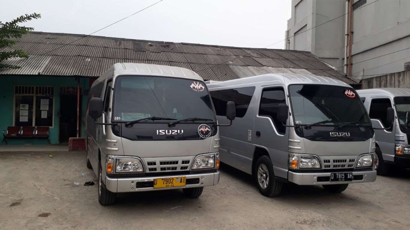 aya travel bandung depok 2019