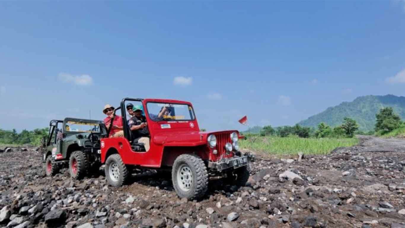 Travel Jakarta Malang