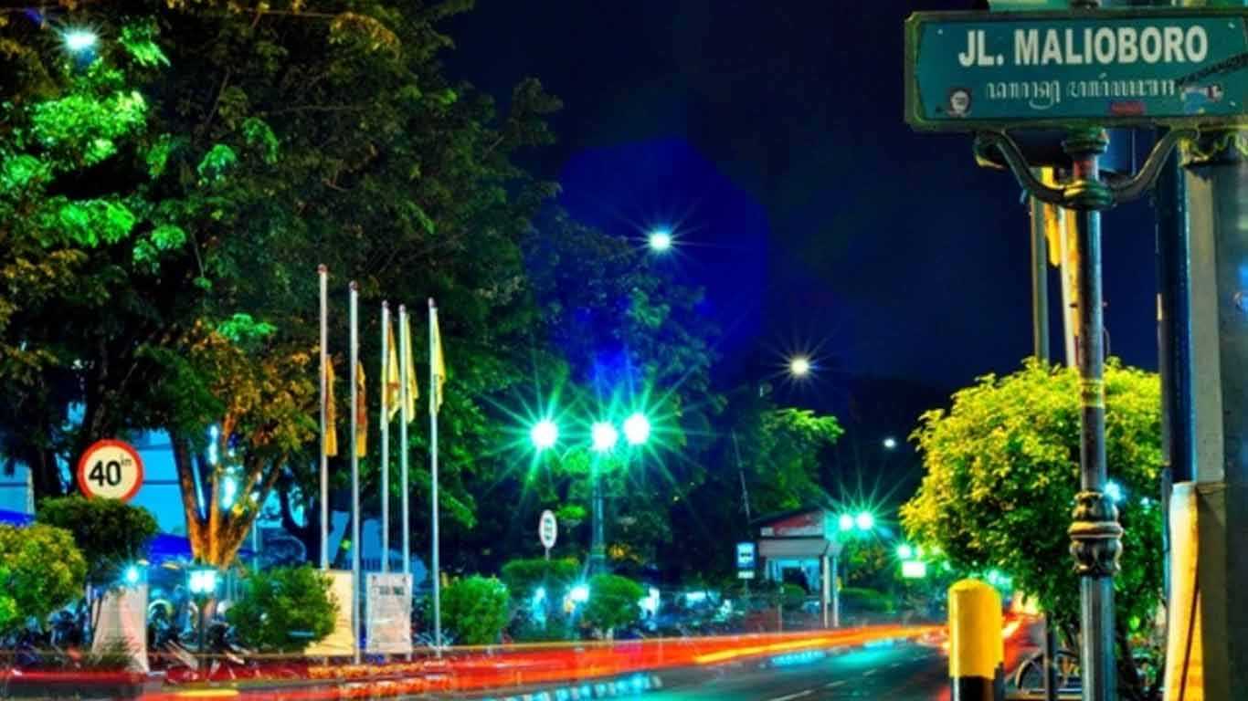 Travel Kudus Jogja