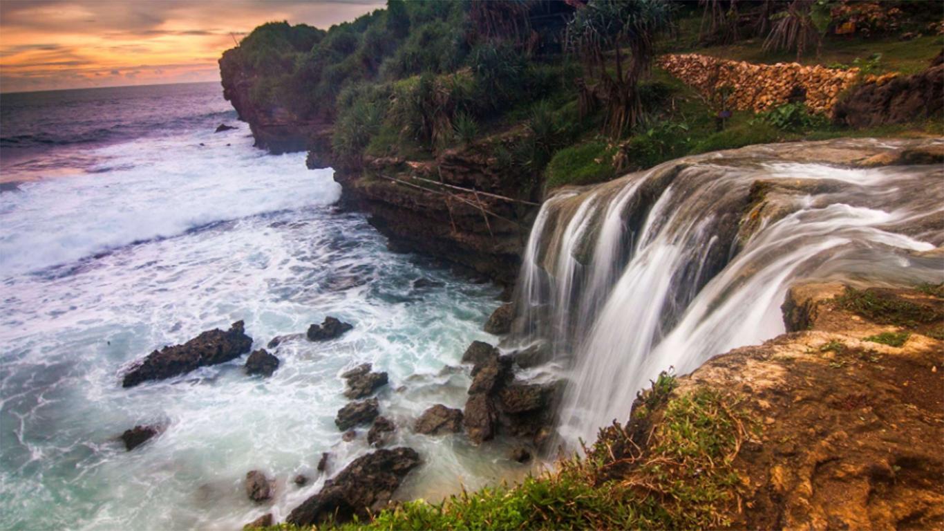 Pantai Jogan