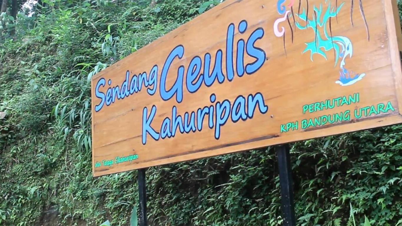 mitos sendang geulis kahuripan