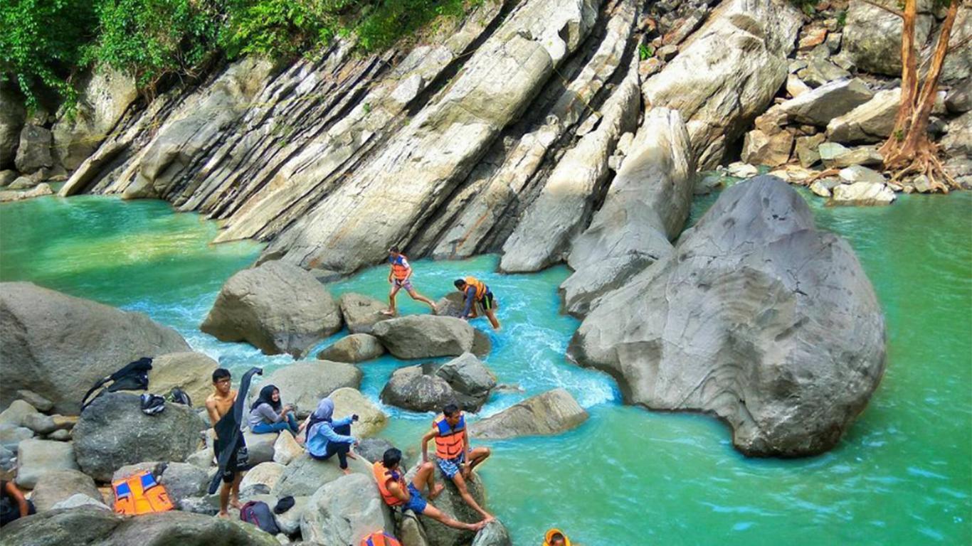 sanghyang heuleut bandung