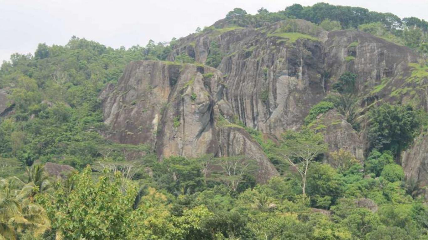 sejarah gunung api purba nglanggeran