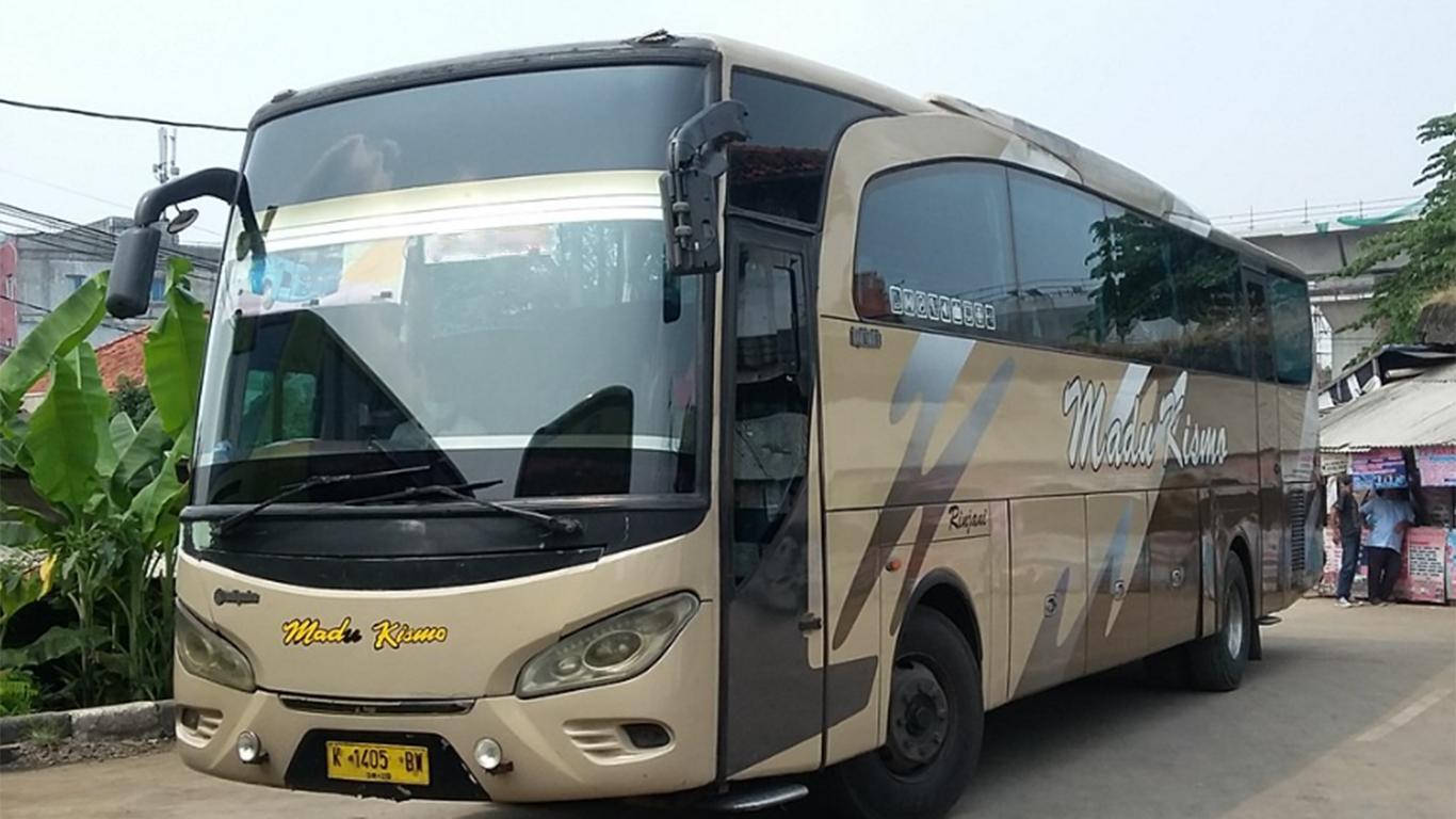 harga tiket bus surabaya jogja