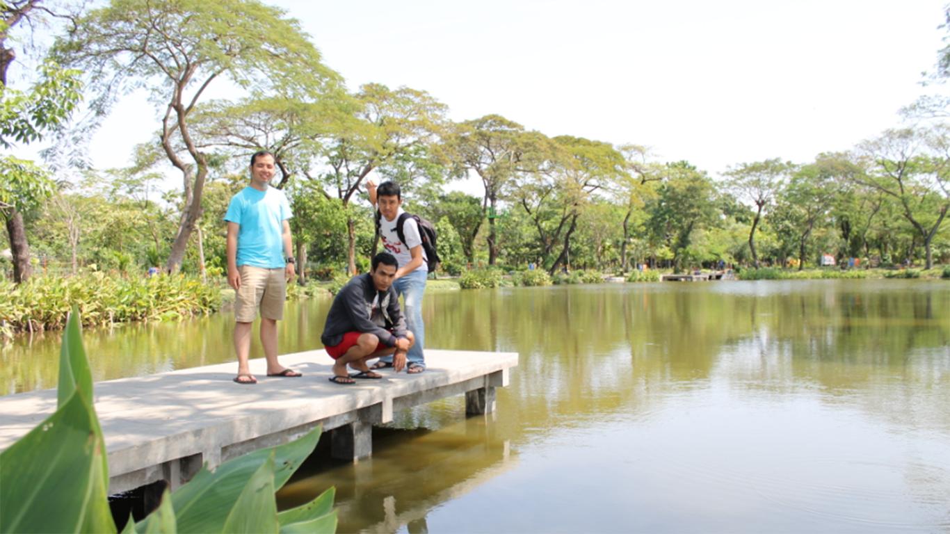 kebun bibit wonorejo surabaya