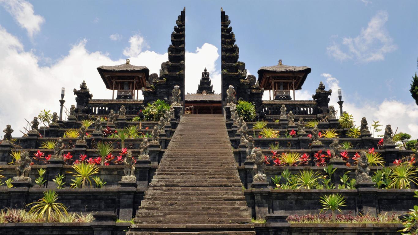 pura besakih bali