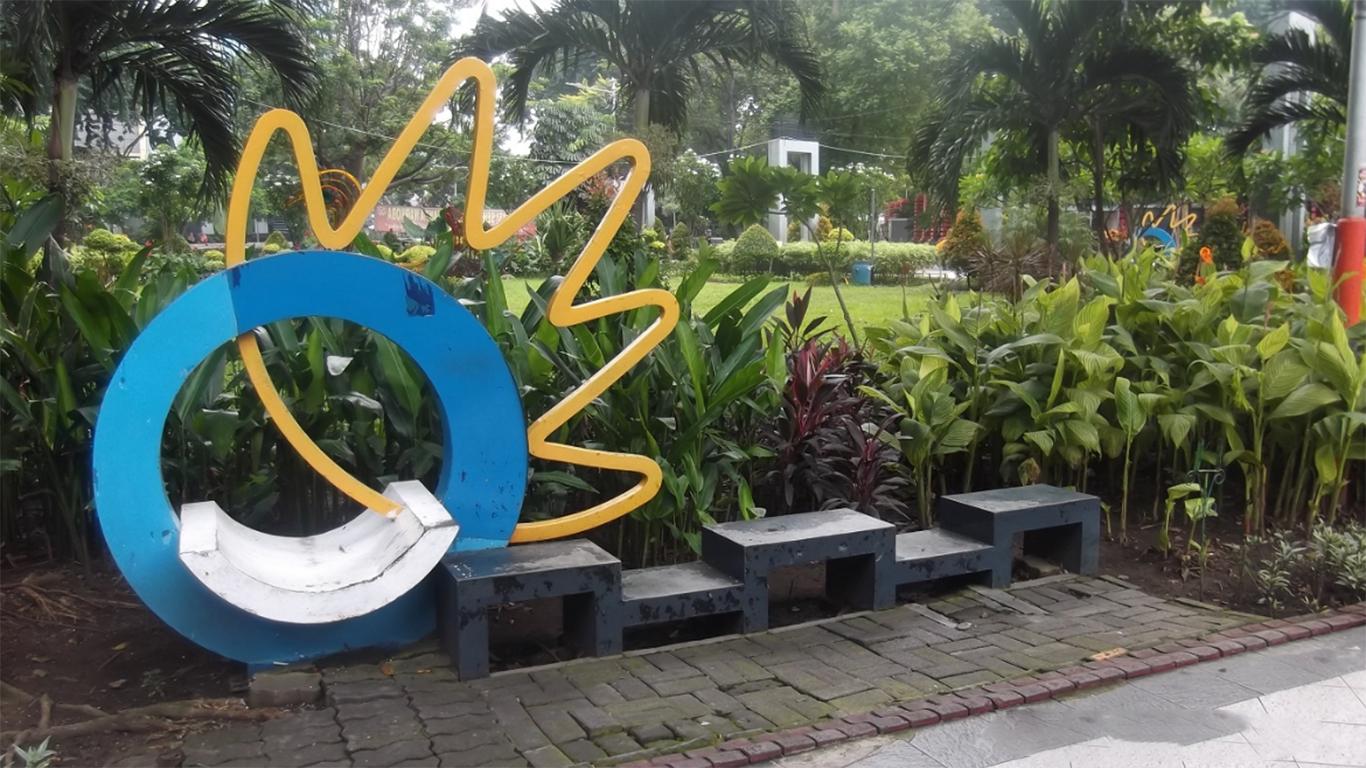 taman bungkul surabaya