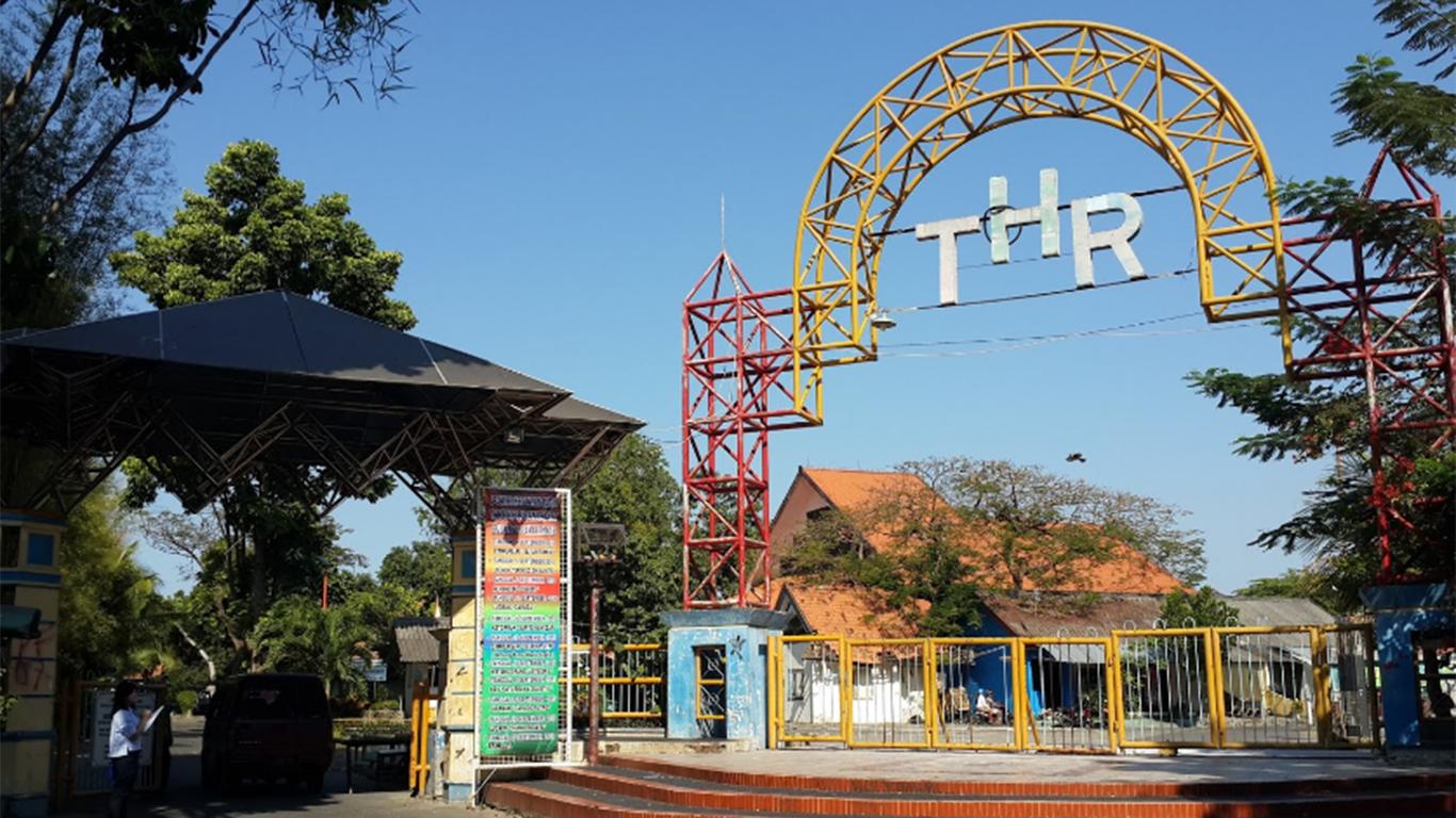 taman hiburan remaja surabaya