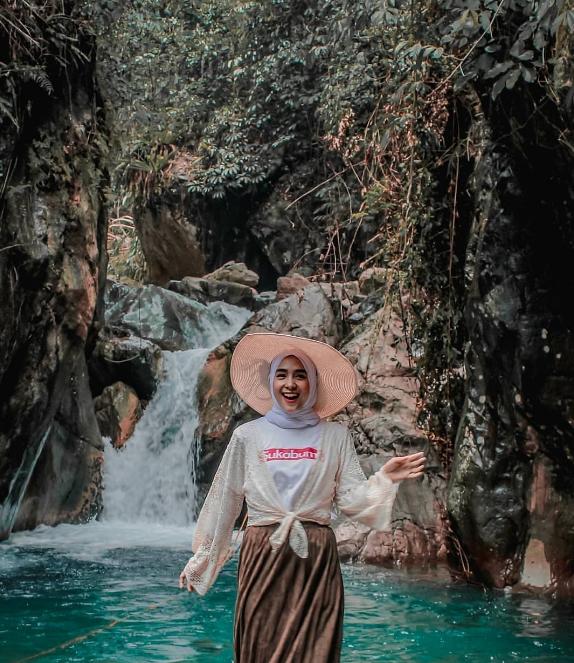 air terjun Leuwi Hejo