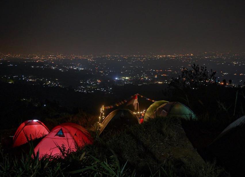 bukit alesano bogor