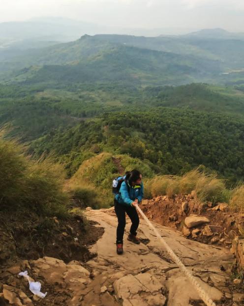 harga tiket masuk gunung batu jonggol