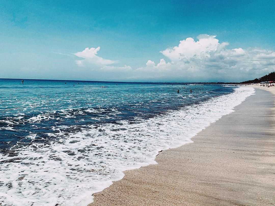 Pantai Kuta Bali: Keindahan & Harga Tiket 2022