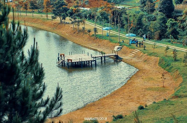 taman lembah dewata lembang bandung