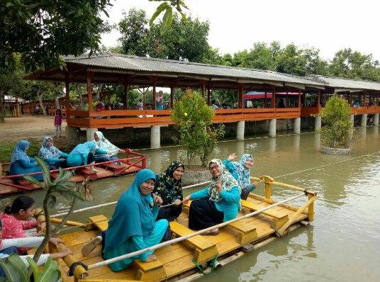 Restoran & Pemancingan Mang Ajo