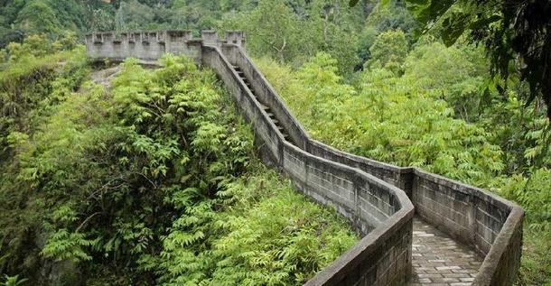 The Great Wall of Koto Gadang