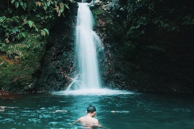 villa curug pangeran