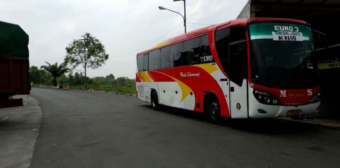 bus jurusan sumedang