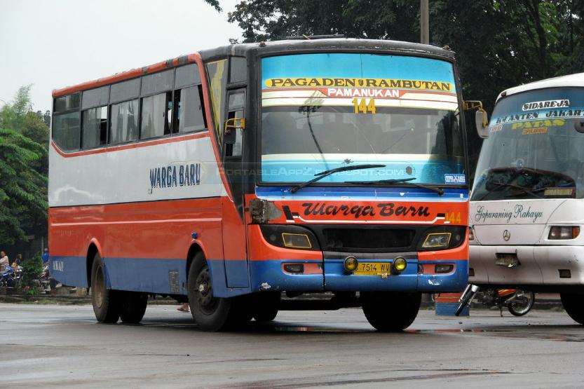 jadwal bus warga baru 2021